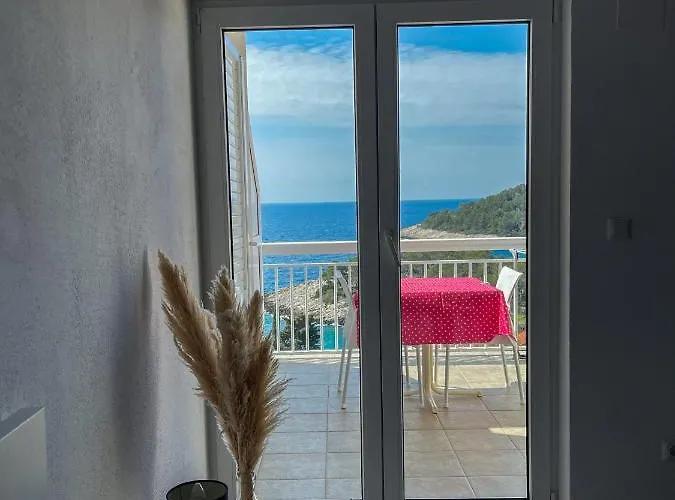 Marija Magdalena Hvar Town