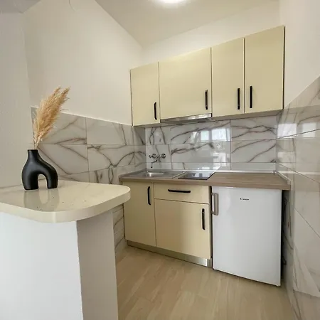 Marija Magdalena Apartman *