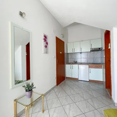 Apartment Marija Magdalena *