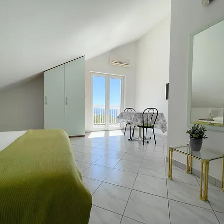 Marija Magdalena Hvar Town